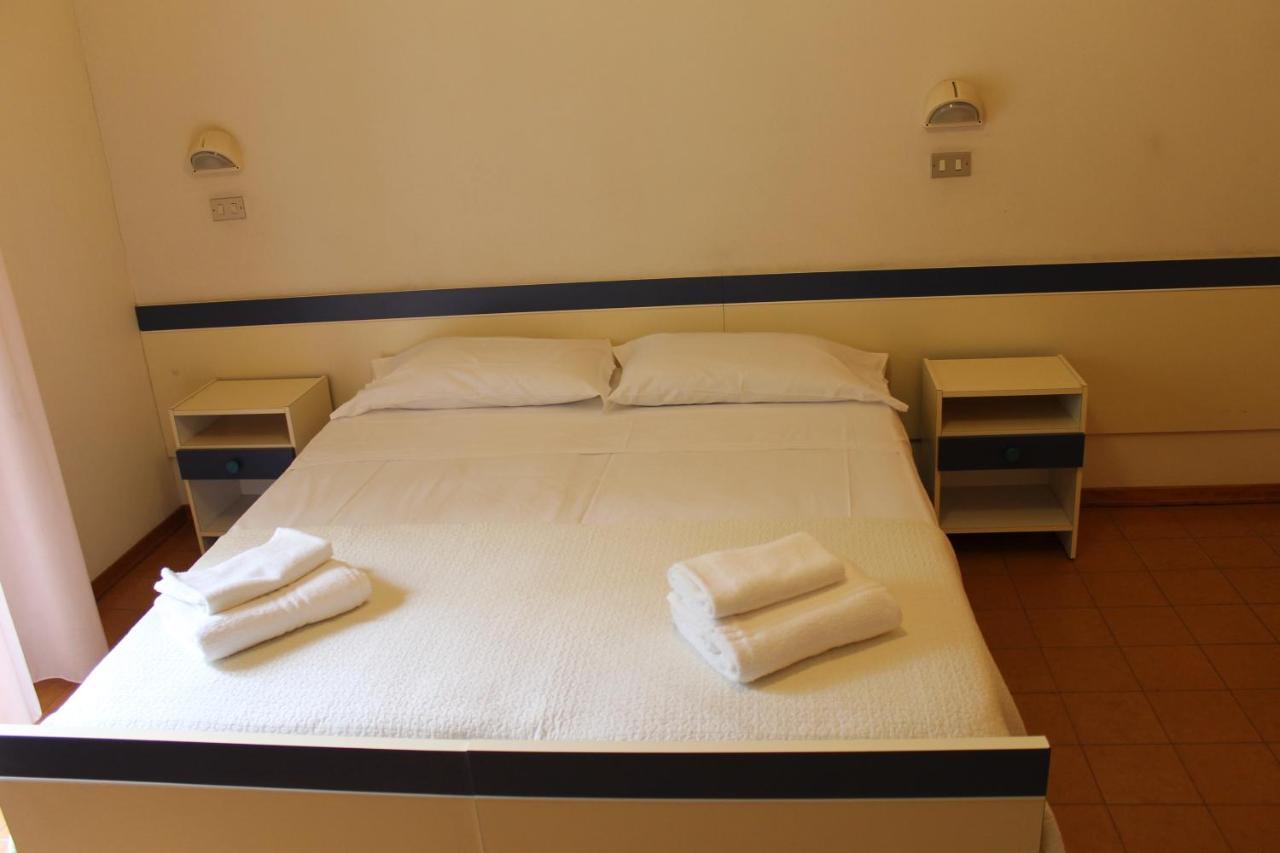 Hotel Residence Ponente Cesenatico Zewnętrze zdjęcie