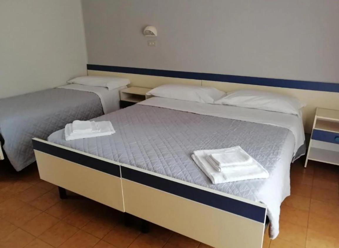 Hotel Residence Ponente Cesenatico Zewnętrze zdjęcie