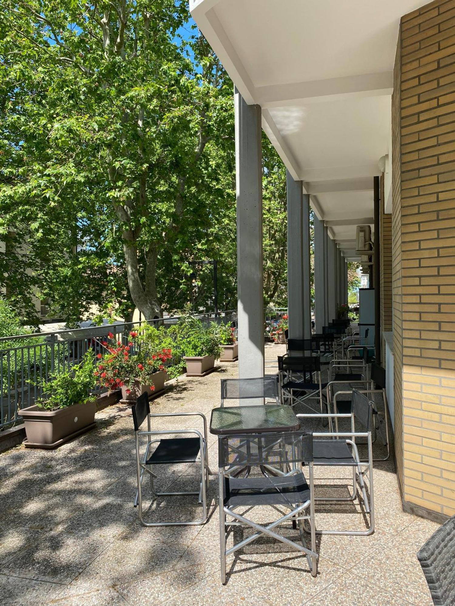 Hotel Residence Ponente Cesenatico Zewnętrze zdjęcie