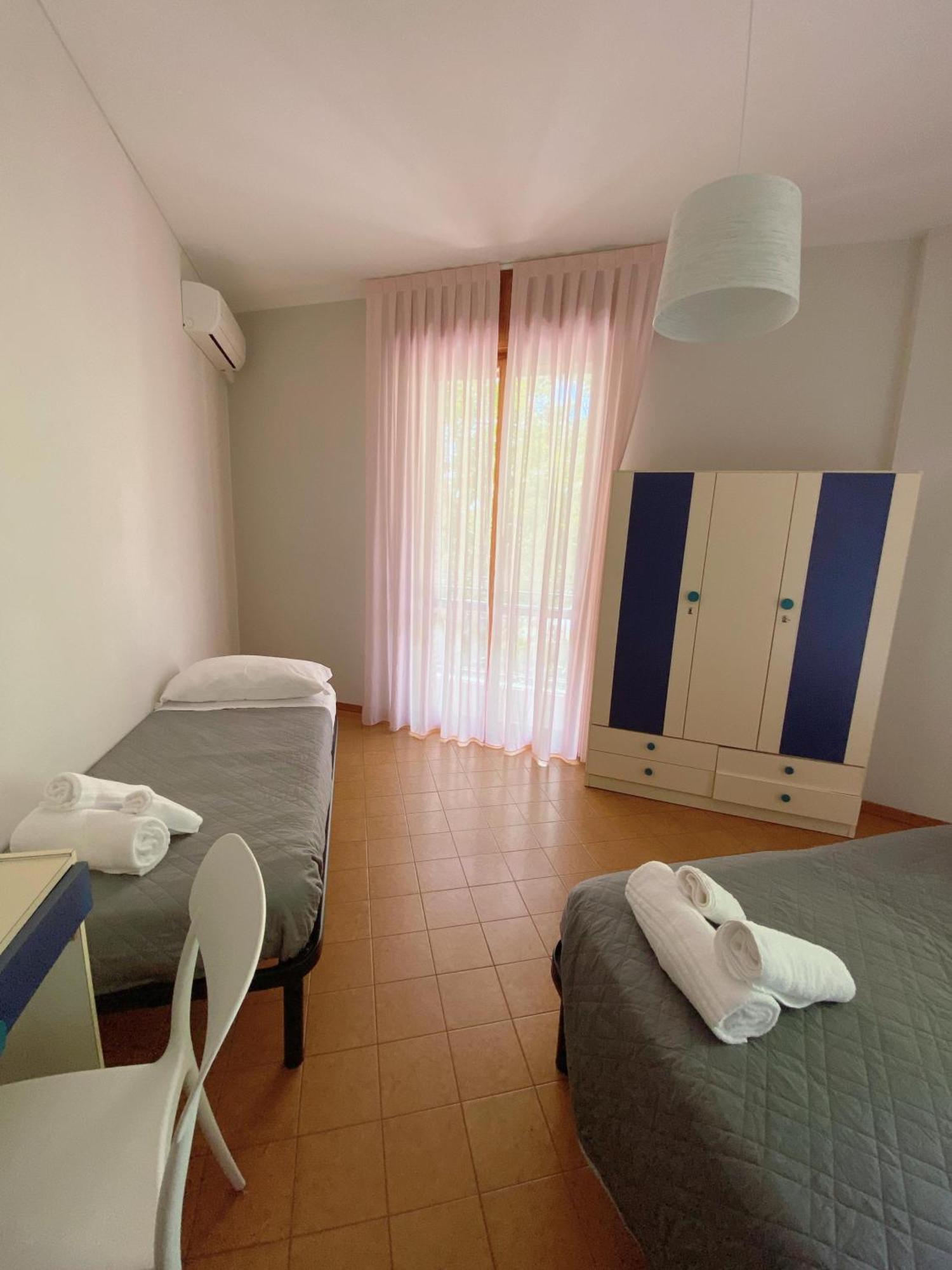 Hotel Residence Ponente Cesenatico Zewnętrze zdjęcie