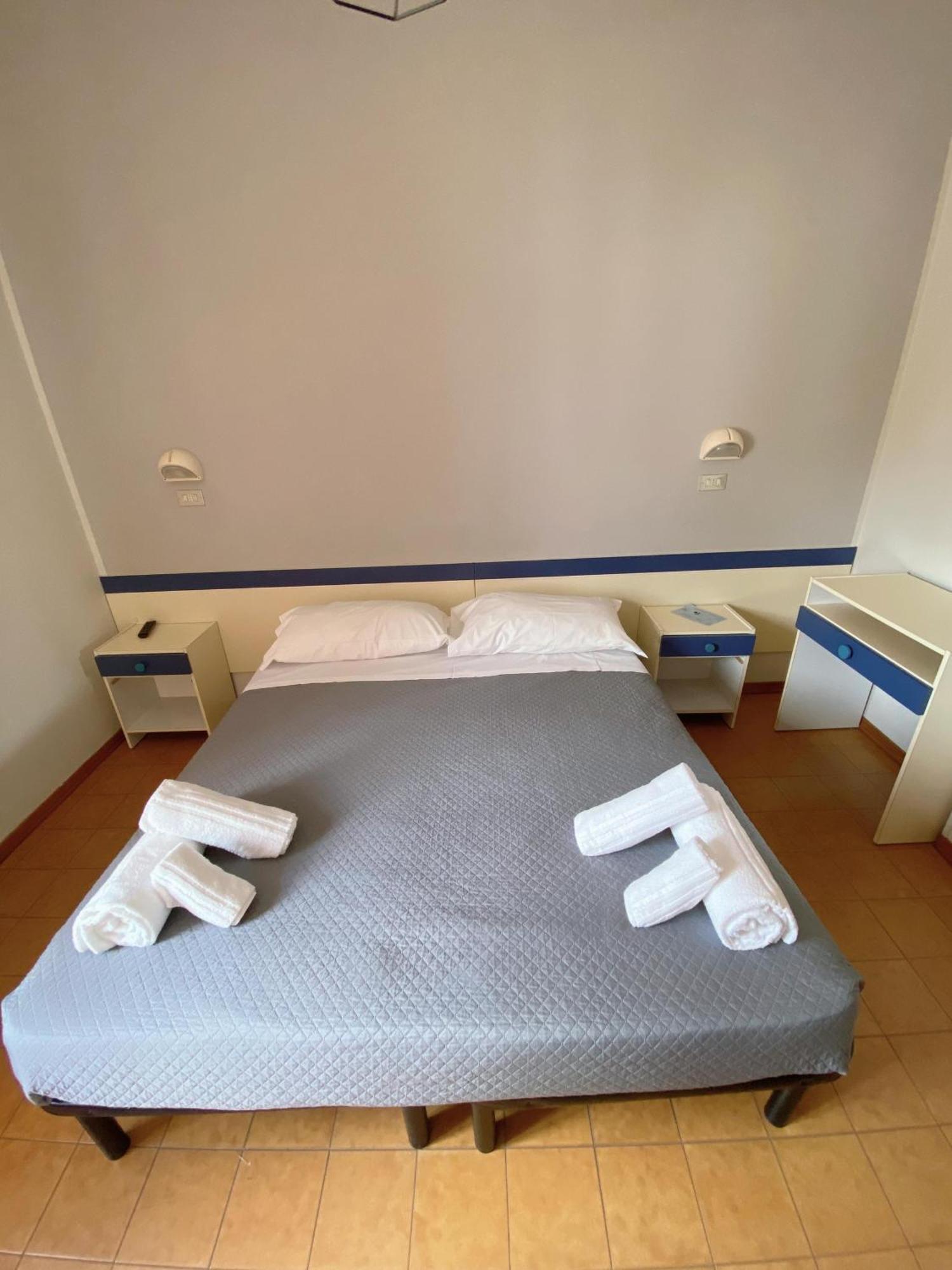 Hotel Residence Ponente Cesenatico Zewnętrze zdjęcie